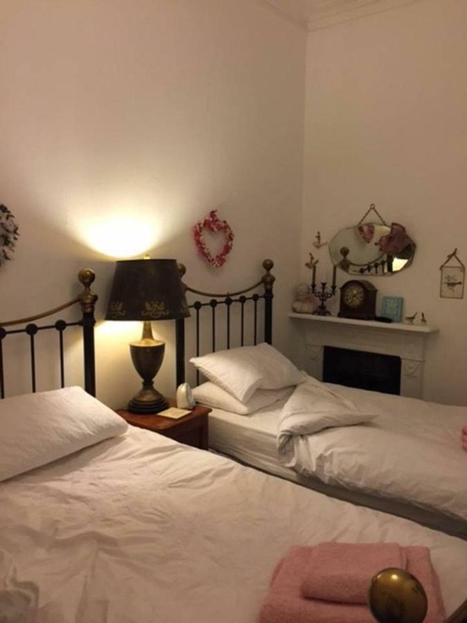 5 Star Beautiful & Vintage, Spacious Apt In Chic Location! Edynburg Zewnętrze zdjęcie